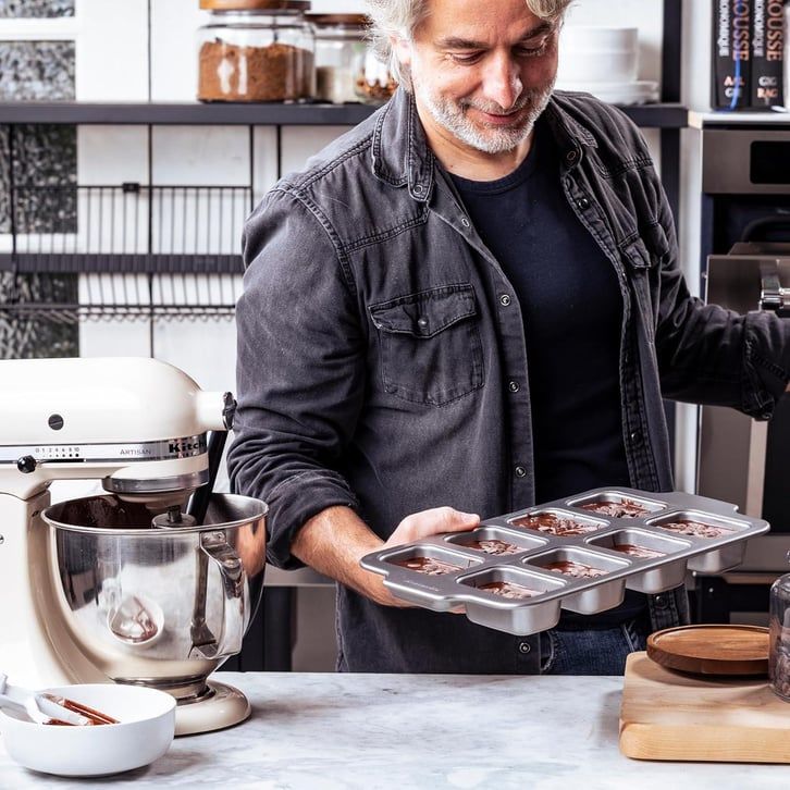 KitchenAid 8'li Mini Dikdörtgen Kek Kalıbı